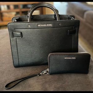 Michael Kors Purse & Wallet